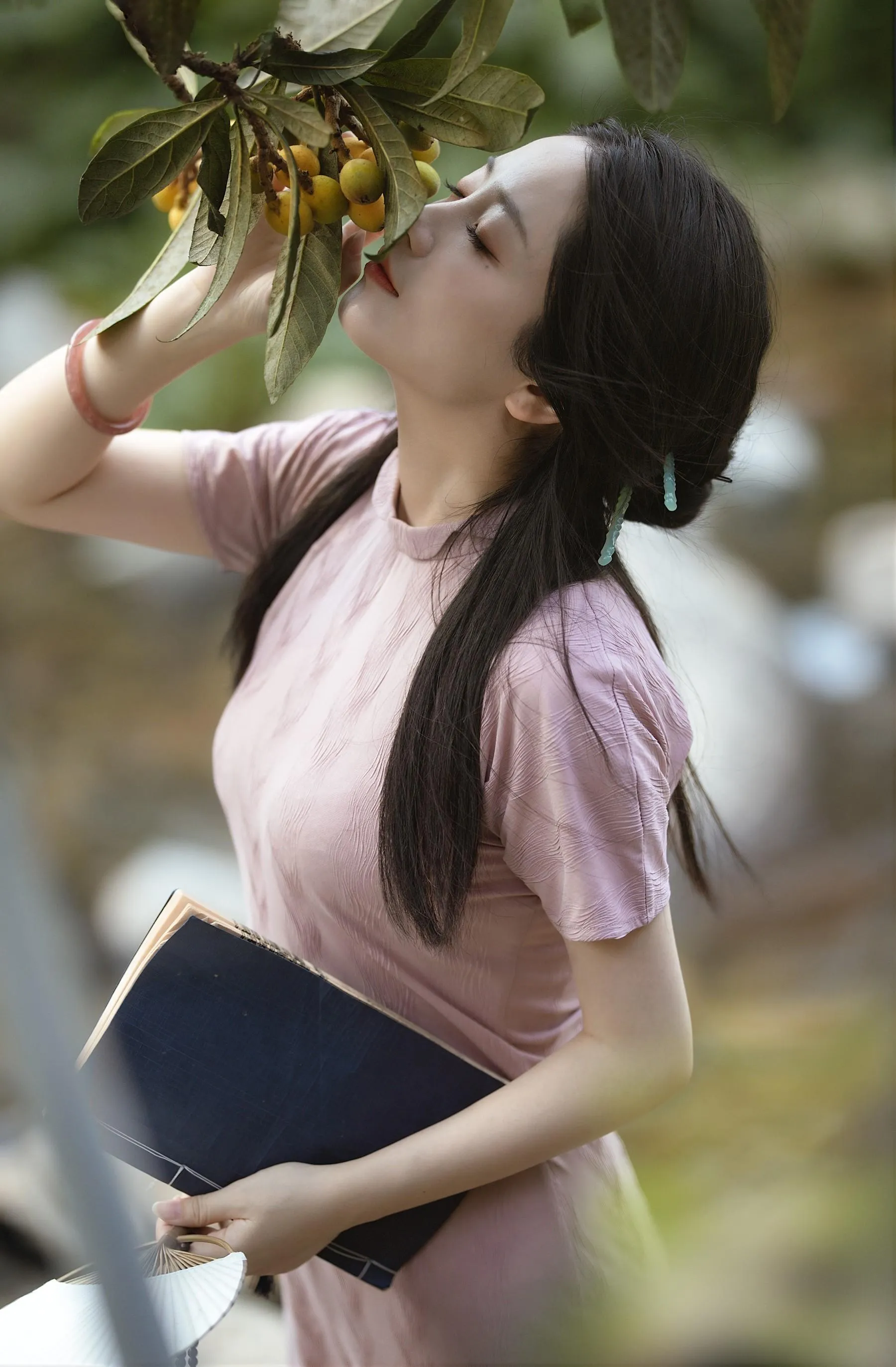 [YITUYU艺图语]2022.08.26 凉夏 小温暖想要个大太阳 [20P]插图8